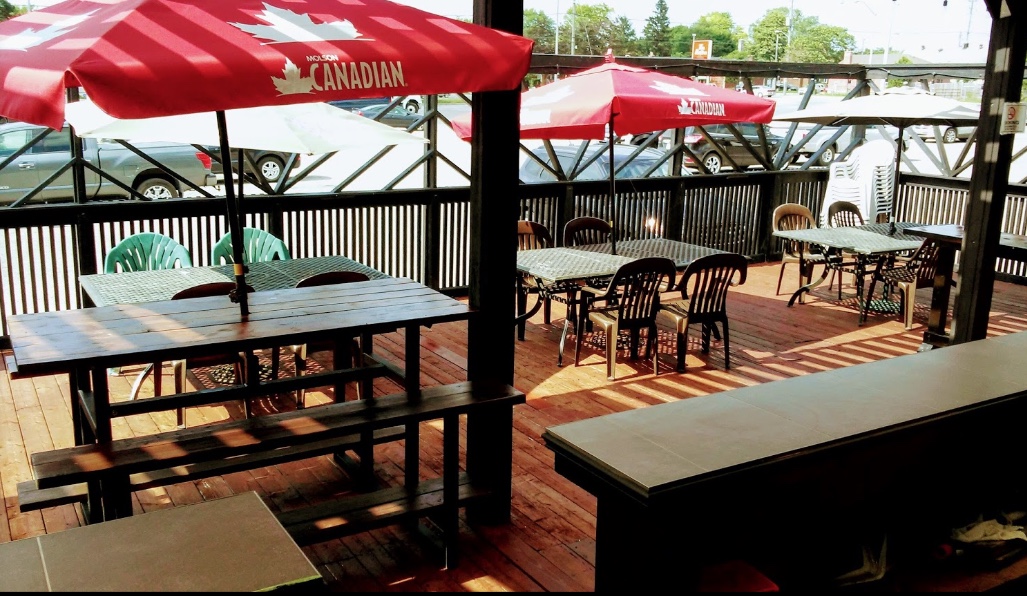 Roxbury Bar and Grill photo 2