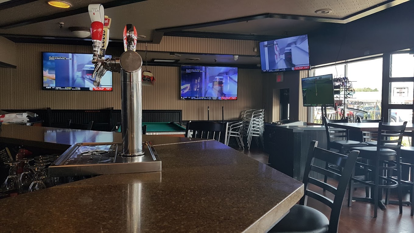 Chasers Bar and Grill photo 2