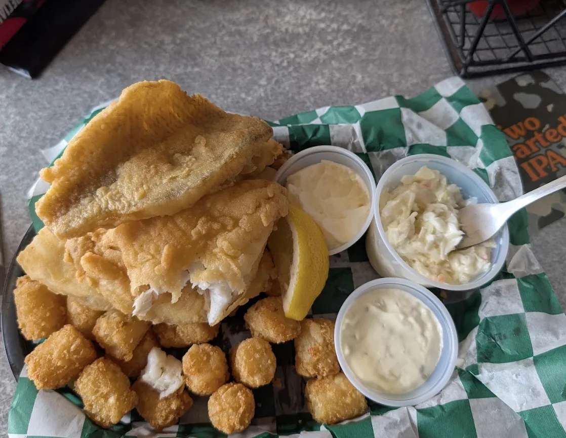 Ultimate Sports Bar & Grill photo 4
