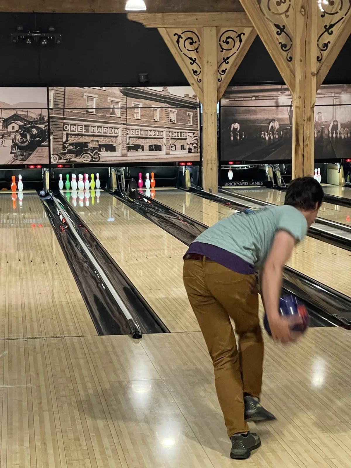 Brickyard Lanes photo 3